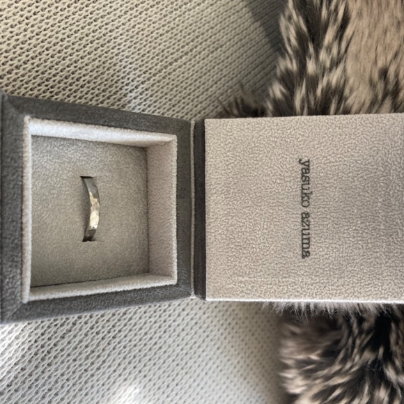Men’s platinum ring size 9.5 - Picture 2 of 2